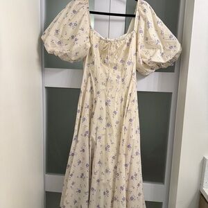 Puff Sleeve Midi Dress in Cream with Lavender Floral